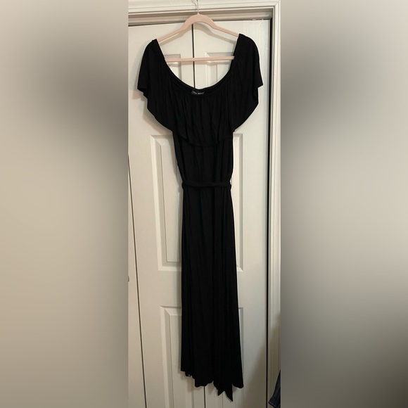 off shoulder lace dress black Off-the-shoulder Strapless Backless – Mislish Birthday Wishes 2004 Barbie colour:Black Urban_Outfitters2